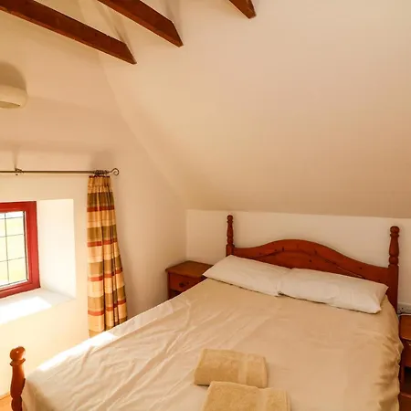 Sutton בית נופש *