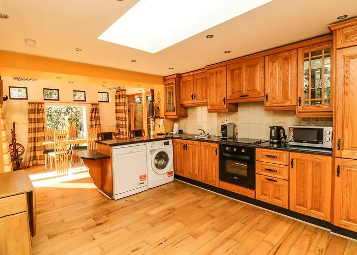 Sutton Holiday home *